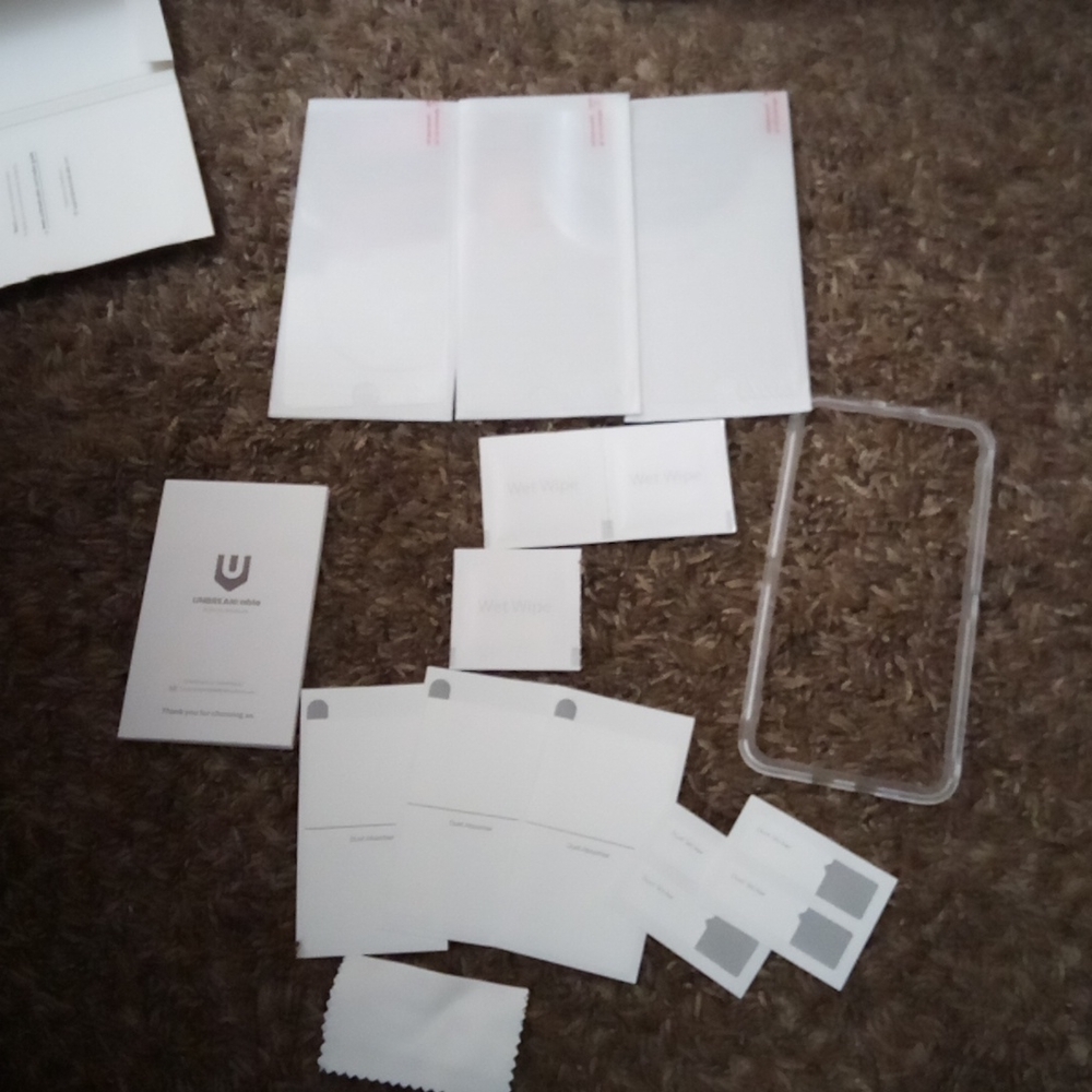 iPhone 11 3 screen protectors + phone border seal.